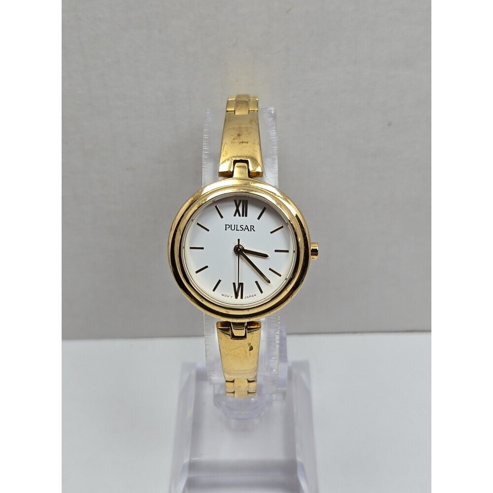 Pulsar by Seiko Womens Gold Tone Dress Watch Dainty Bracelet Quartz New Battery